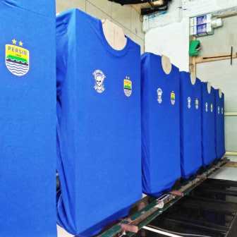 Costum kesebelasan produk Sablon Kaos Cikarang